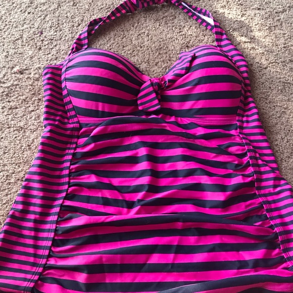 Bathing Suits - Picture 3 of 8